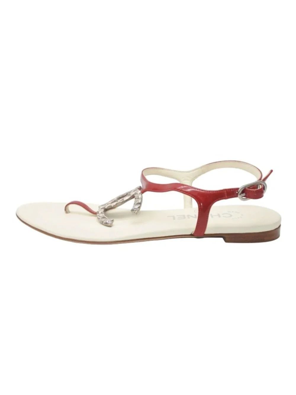 Chanel Thong Sandals CC Logo Patent Leather Red Ivory